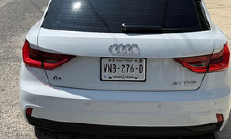 Audi A1 2024 Factura...