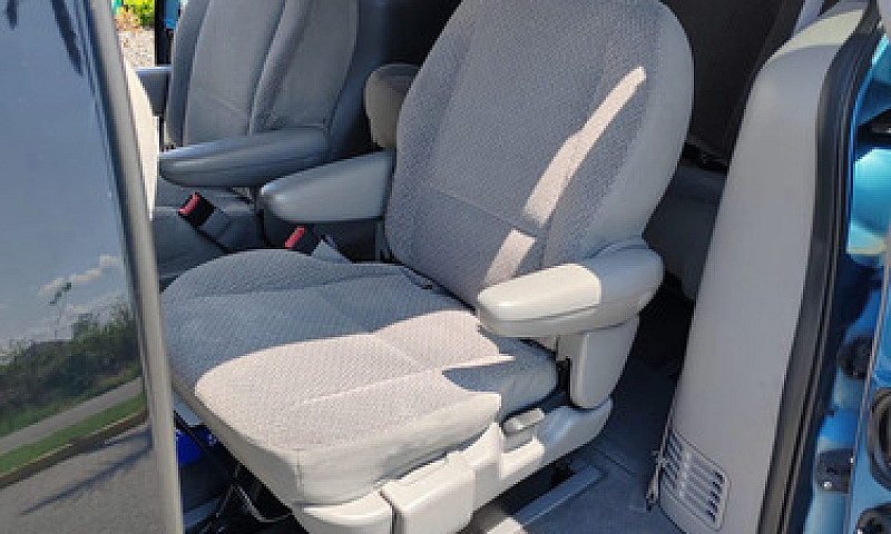 Ford Windstar Se Tel...