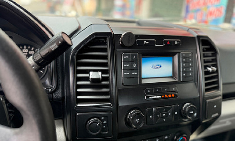 Ford F-150 3.5 Cabin...