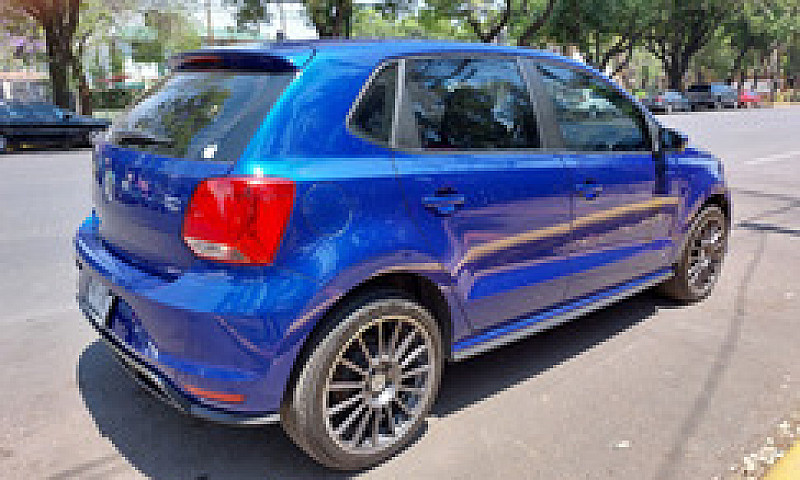Volkswagen Polo Comf...