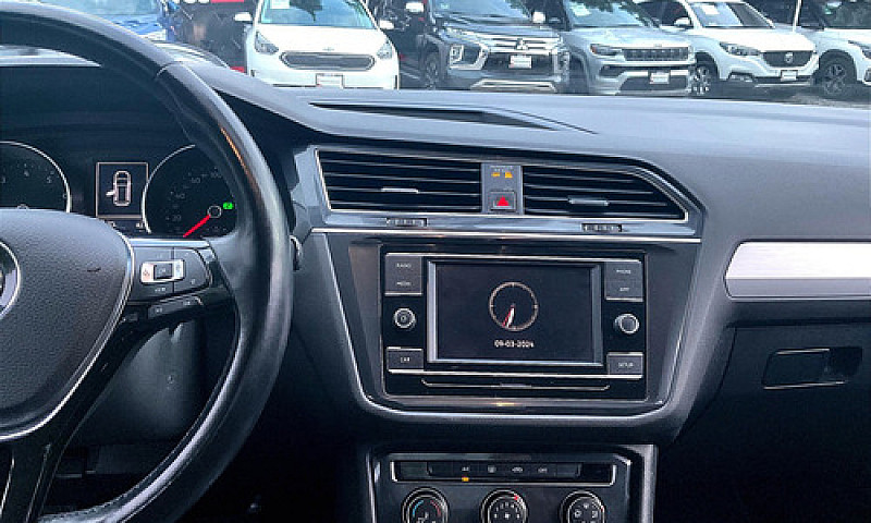 Volkswagen Tiguan 20...