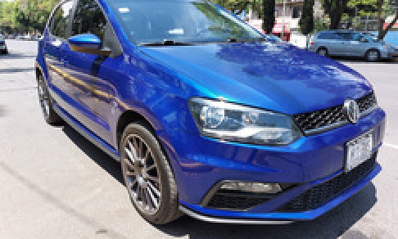 Volkswagen Polo Comf...