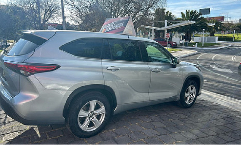 Toyota Highlander 20...