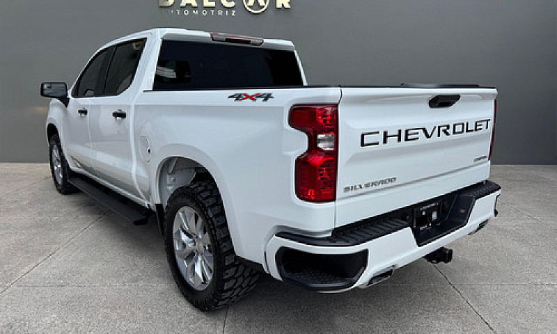 Chevrolet Silverado ...