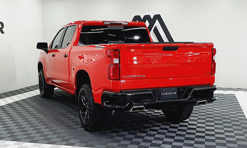 Chevrolet Cheyenne 2...