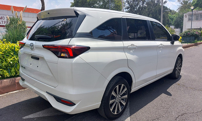 Toyota Avanza 1.5 Xl...