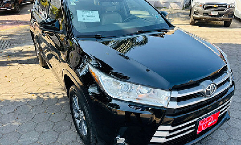 Toyota Highlander 20...