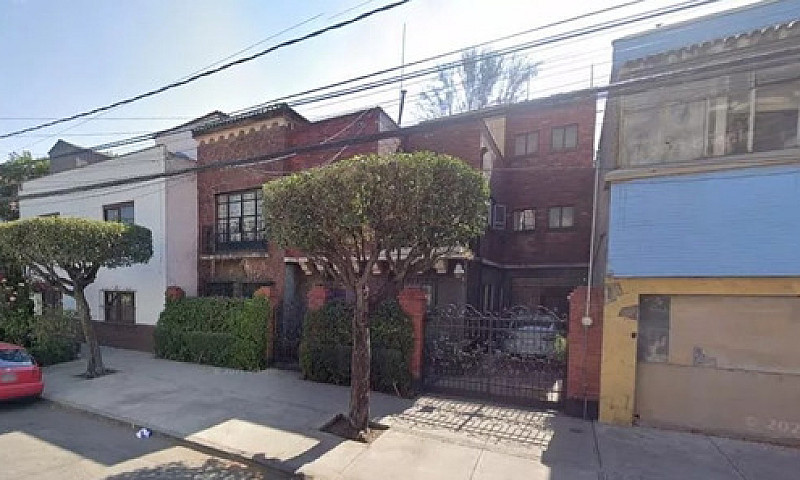 Casa A La Venta En N...