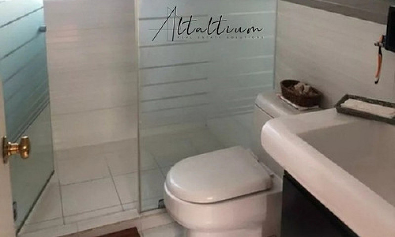 Venta De Casa En Amp...