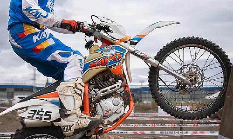 Motocross Kayo K2...