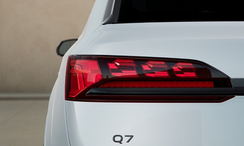 Audi Q7 Phev 394Hp 2...