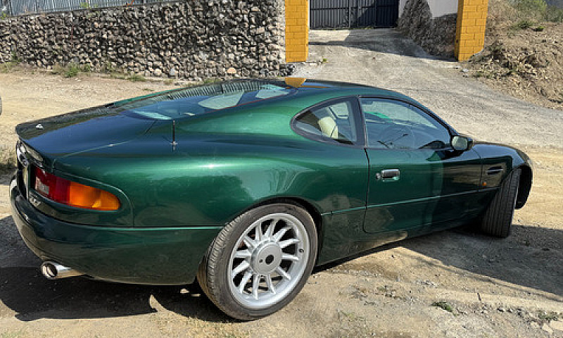 Aston Martin Db7 3.2...