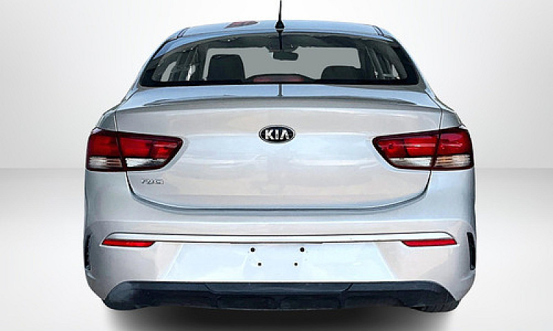 Kia Rio 2021...