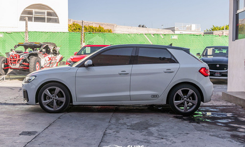 Audi A1 2020...