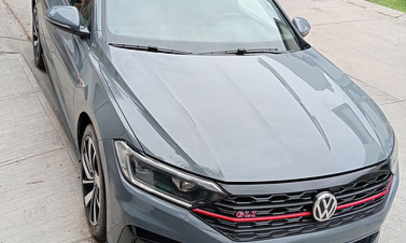 Volkswagen Jetta 2.0...