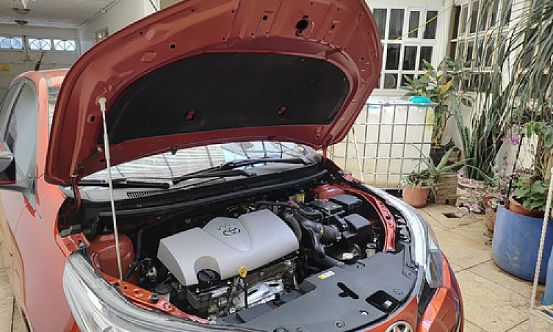 Toyota Yaris 1.5 5P ...
