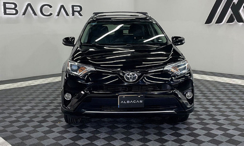Toyota Rav4 2017...