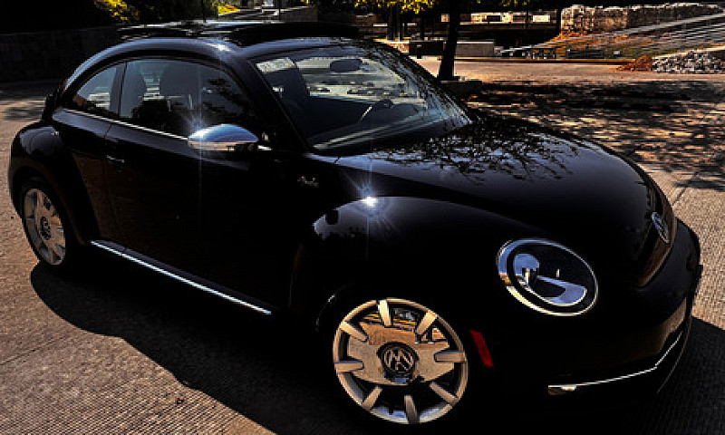 Volkswagen Beetle 2....