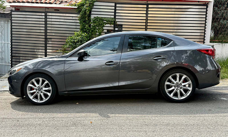 Mazda 3 S Automático...
