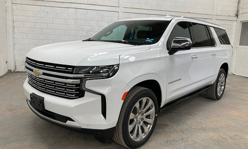 Chevrolet Suburban 2...