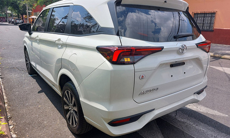 Toyota Avanza 1.5 Xl...