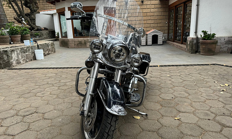 Harley Davidson Road...