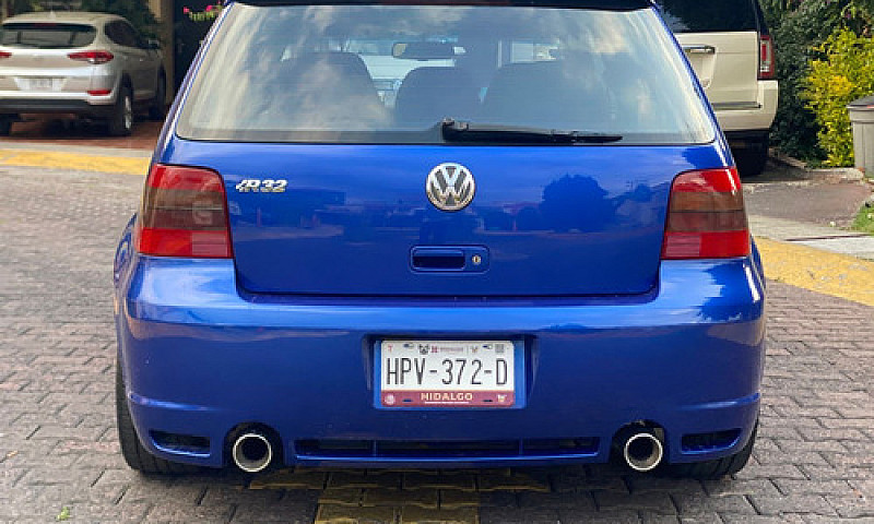 Golf .:R32  Mk4...