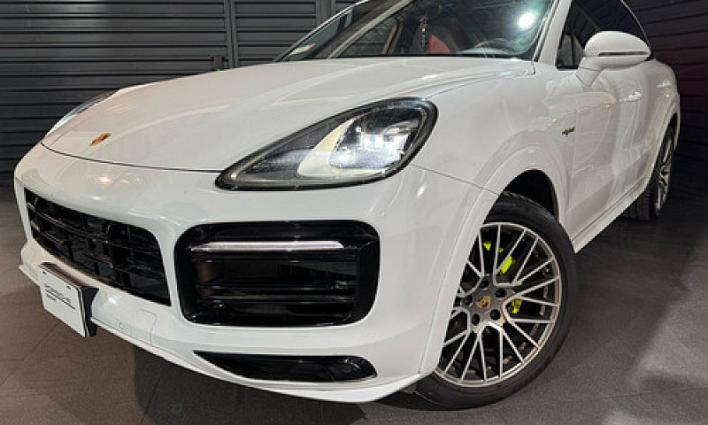 Porsche Cayenne 2022...
