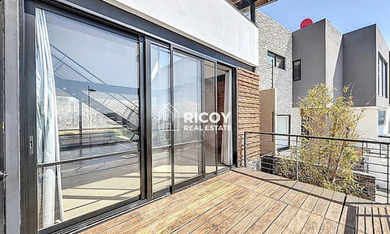 Casa En Venta En Lom...