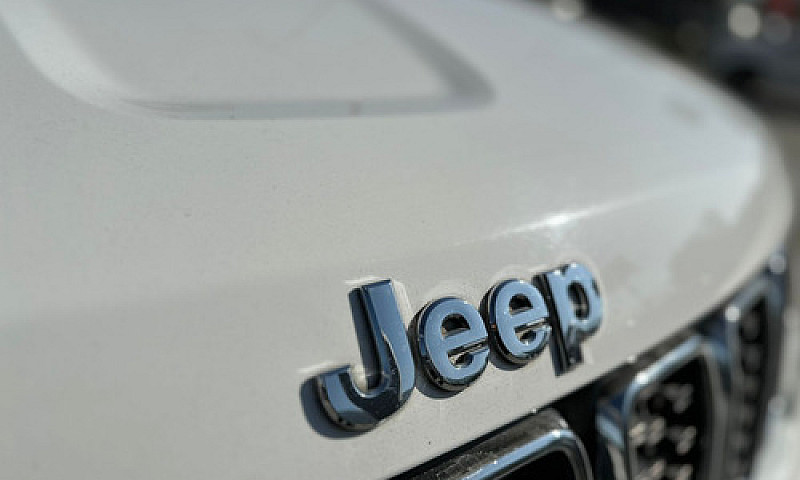 Jeep Grand Cherokee ...
