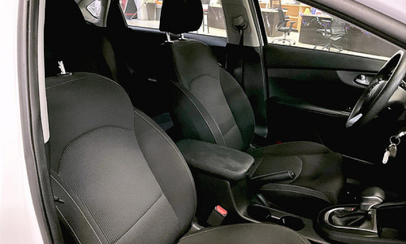 Kia Forte 2019...