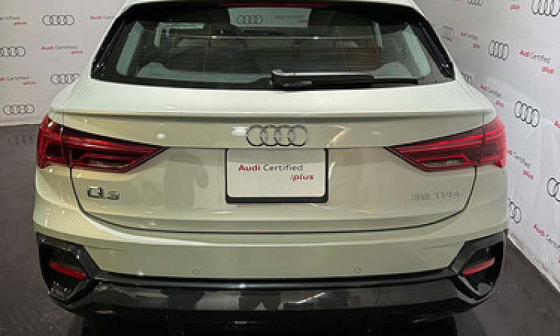 Audi Q3 2023...