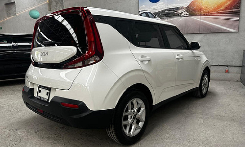 Kia Soul 2022...