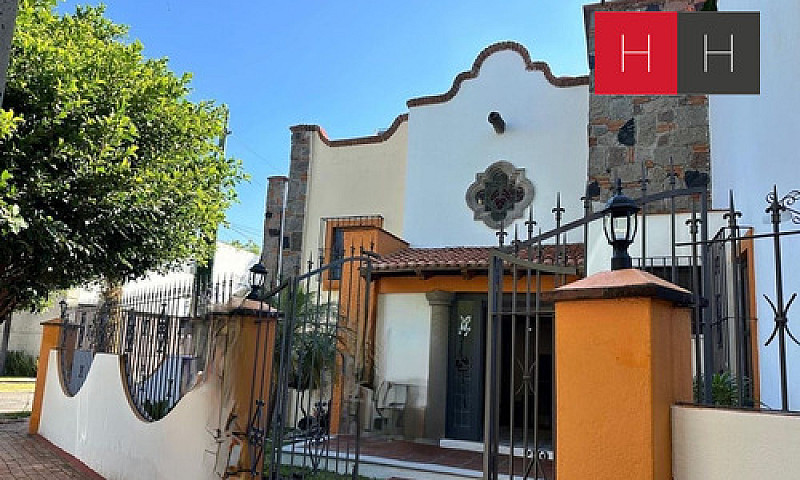 Casa En Venta En Fra...