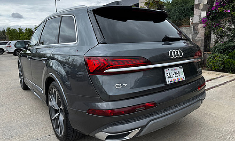 Audi Q7 3.0 Tfsi S L...