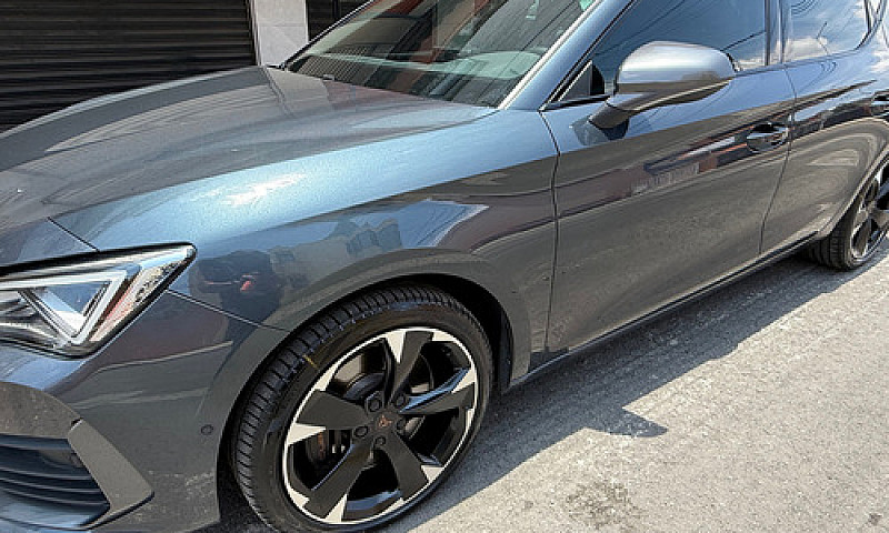 Cupra Leon 245Hp...