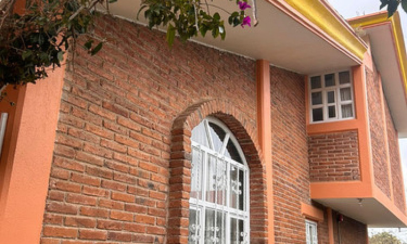 Linda Casa Estilo Ca...