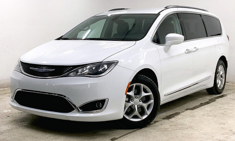 Chrysler Pacifica 20...