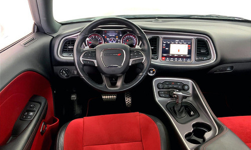 Dodge Challenger 201...