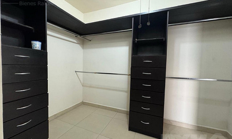 Casa En Venta Con Al...