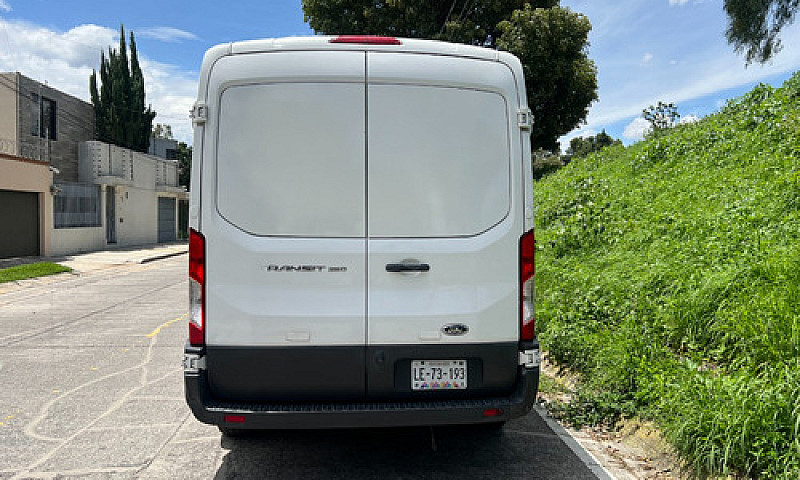 Ford Transit 3.8 Gas...