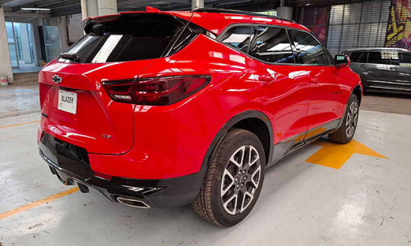 Chevrolet Blazer 3.6...