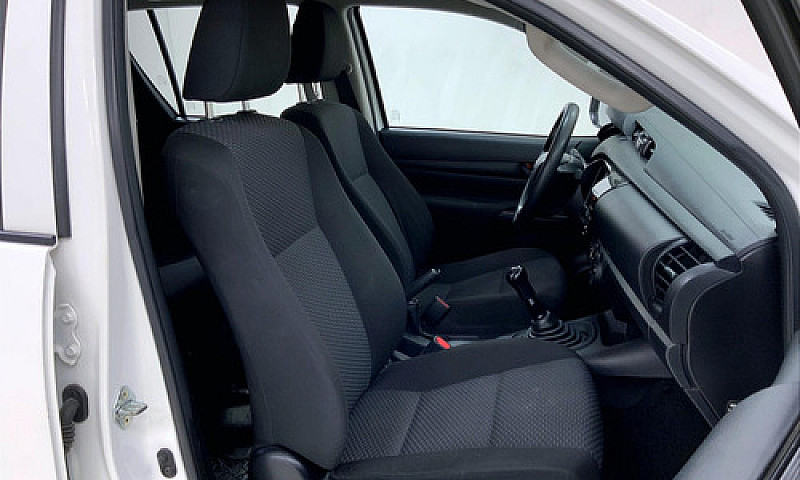 Toyota Hilux 2019...