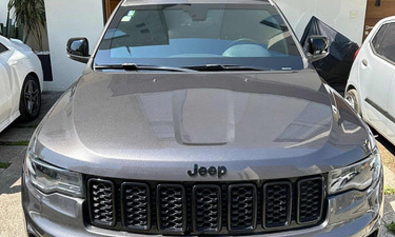 Jeep Grand Cherokee ...