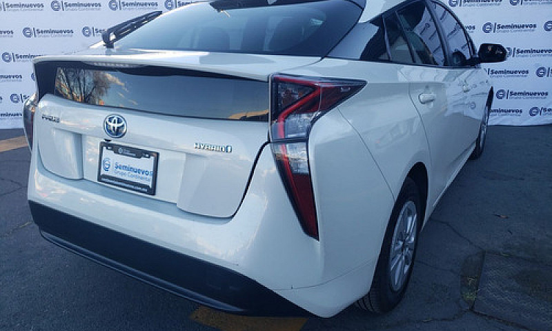 Toyota Prius 2018...