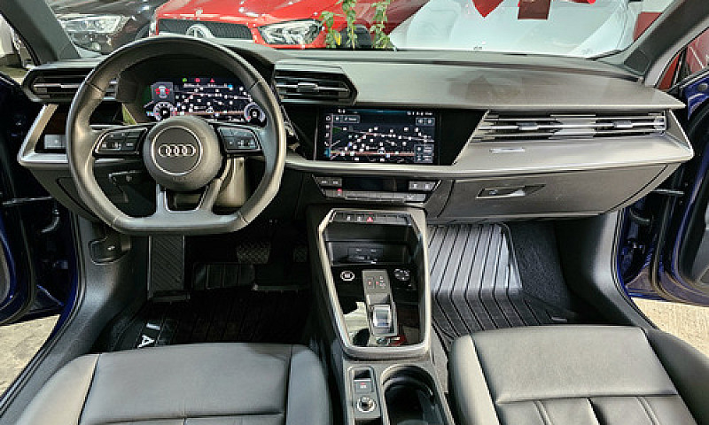 = Audi // A3 1.4 Sed...