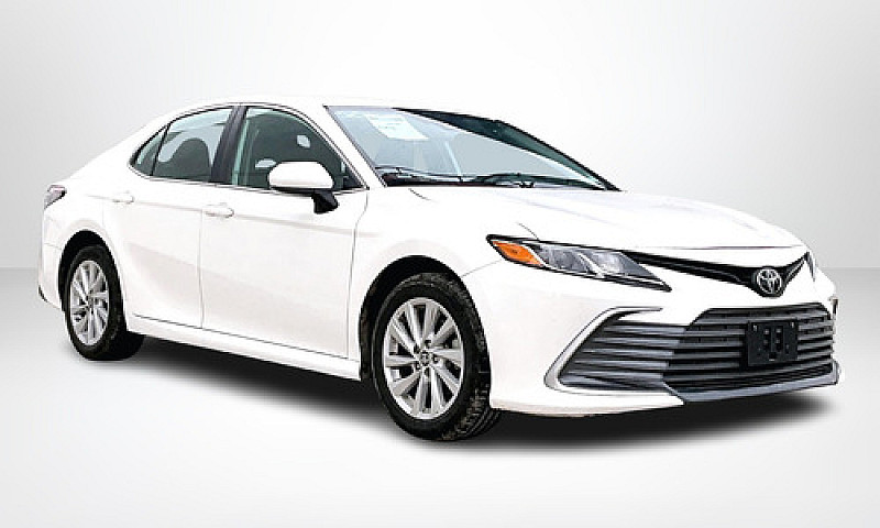 Toyota Camry 2022...