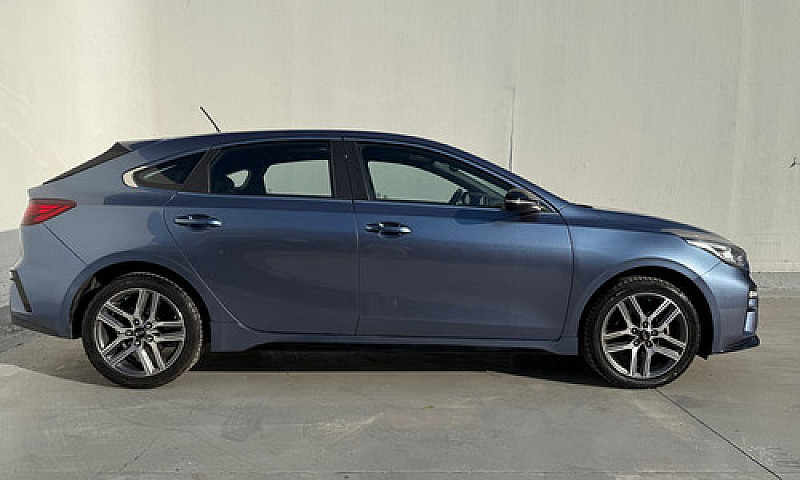Kia Forte Hb 2020...