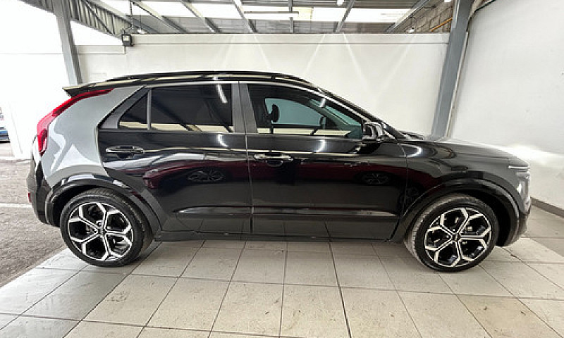 Kia Niro 2023...
