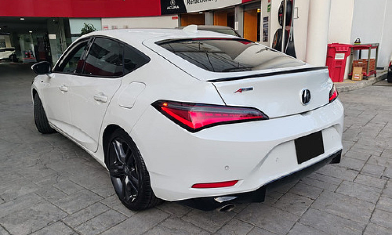 Acura Integra 2024...